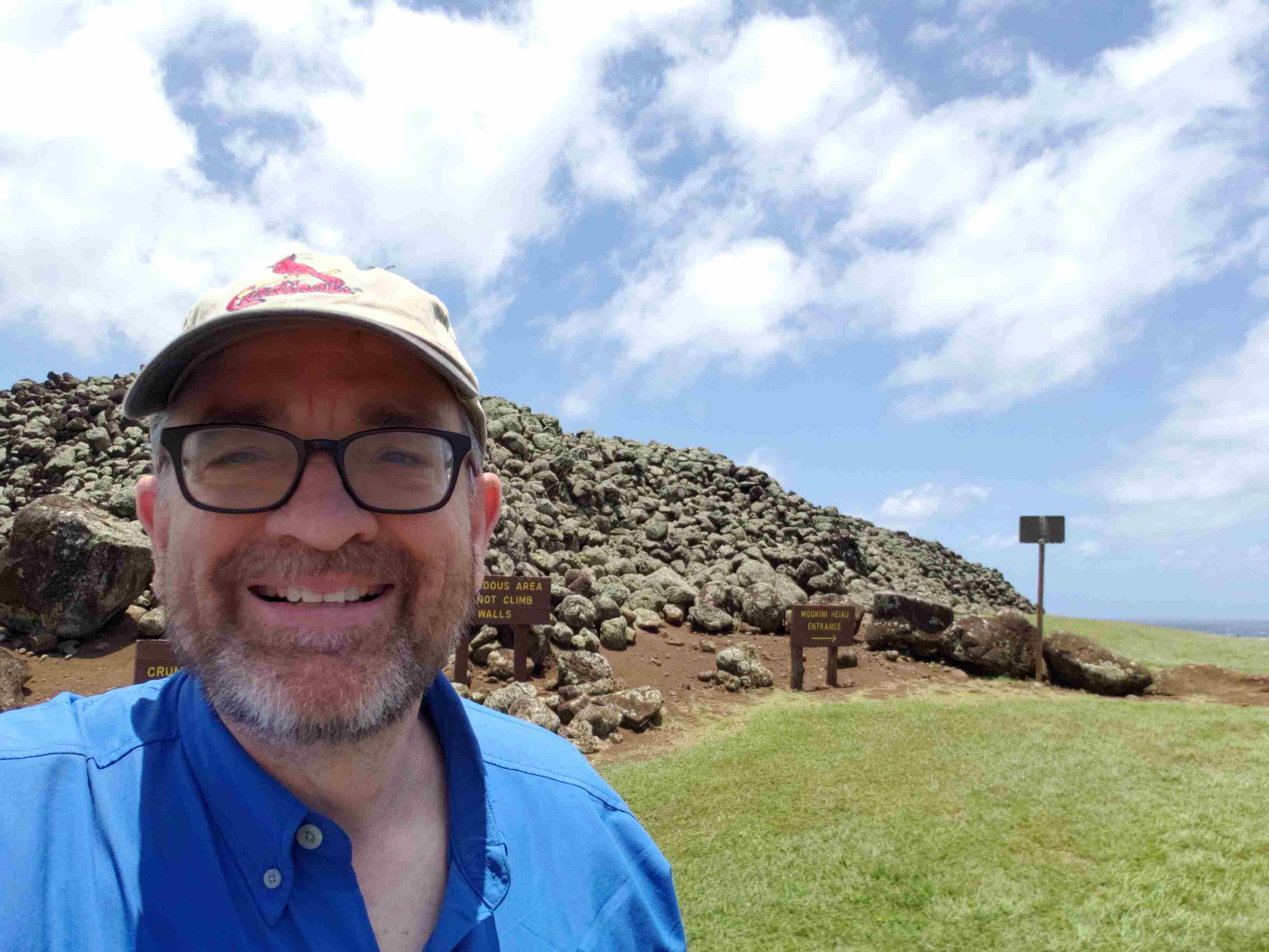 2018-05-19 R at Mookini Heaiu.jpg